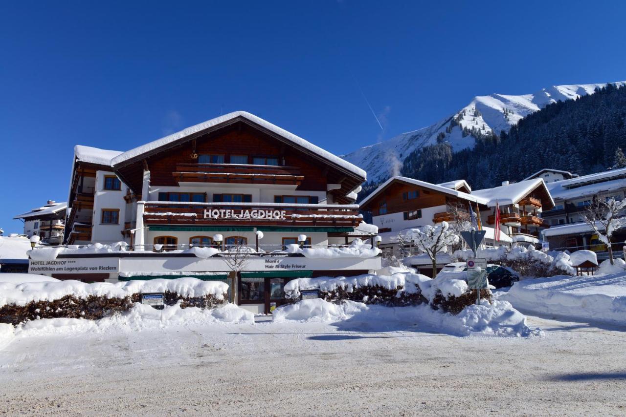 Hotel Jagdhof Riezlern Exterior photo